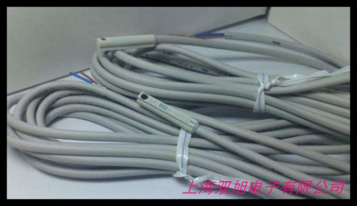 �ŷ���ҺλӋ���Ը��Ӹ���(bi��o)�ŷ���Һλ�@ʾӋ����Һλ�_�P(gu��n)